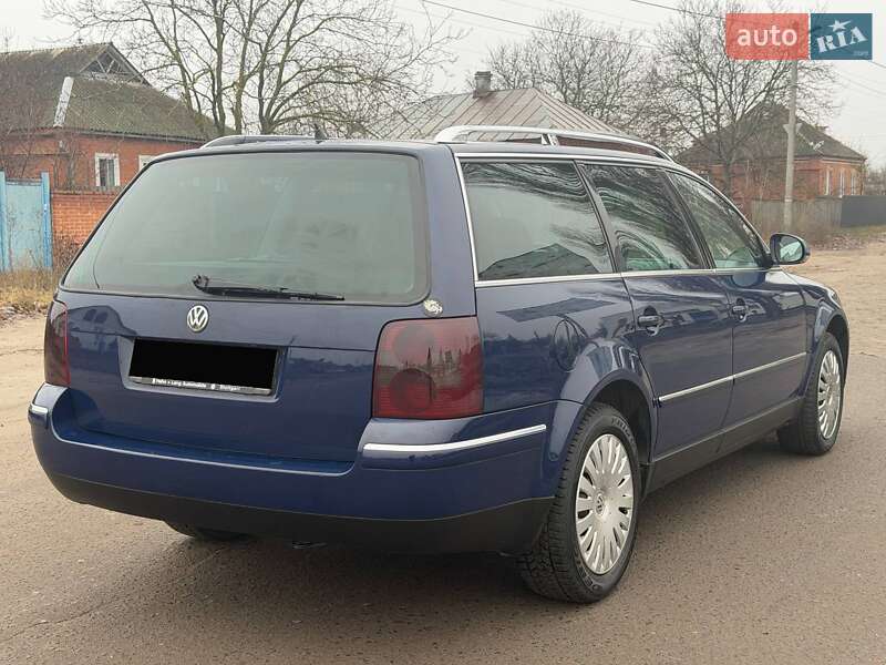 Універсал Volkswagen Passat 2004 в Охтирці