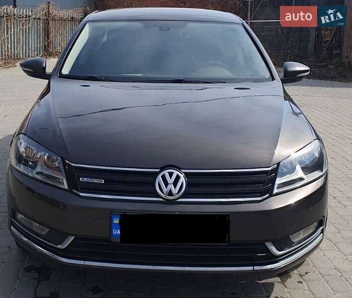 Volkswagen Passat 2012
