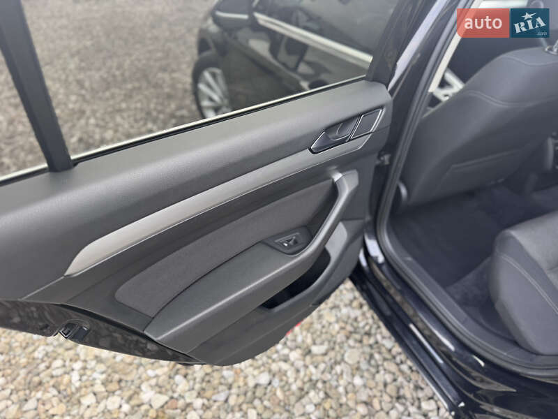 Універсал Volkswagen Passat 2017 в Івано-Франківську