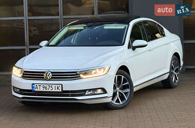 Седан Volkswagen Passat 2018 в Калуше
