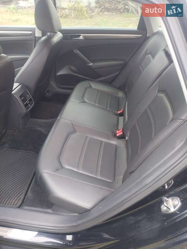 Седан Volkswagen Passat 2016 в Корюківці фото 8 Седан Volkswagen Passat 2016 в Корюківці