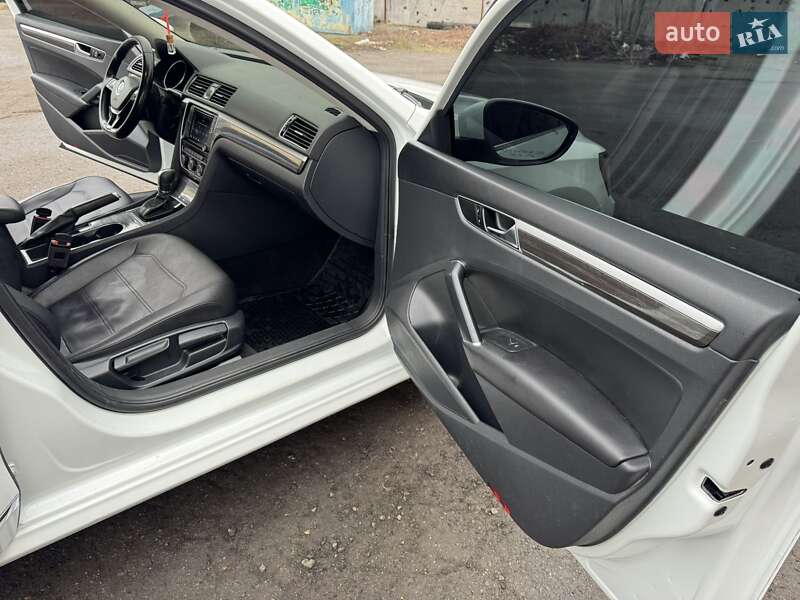 Седан Volkswagen Passat 2017 в Бородянці фото 22 Седан Volkswagen Passat 2017 в Бородянці
