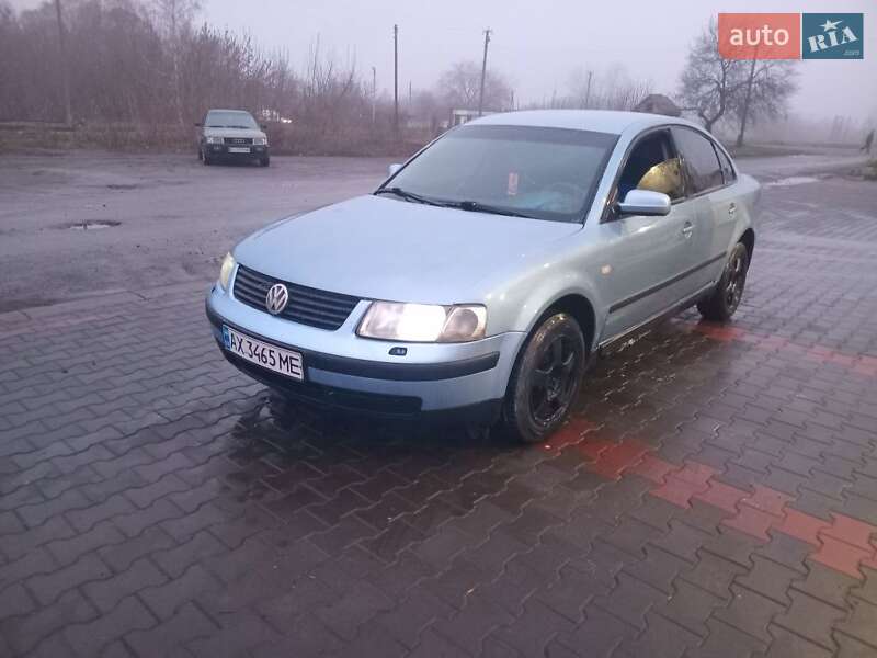 Седан Volkswagen Passat 1997 в Полтаві