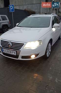 Универсал Volkswagen Passat 2009 в Киеве