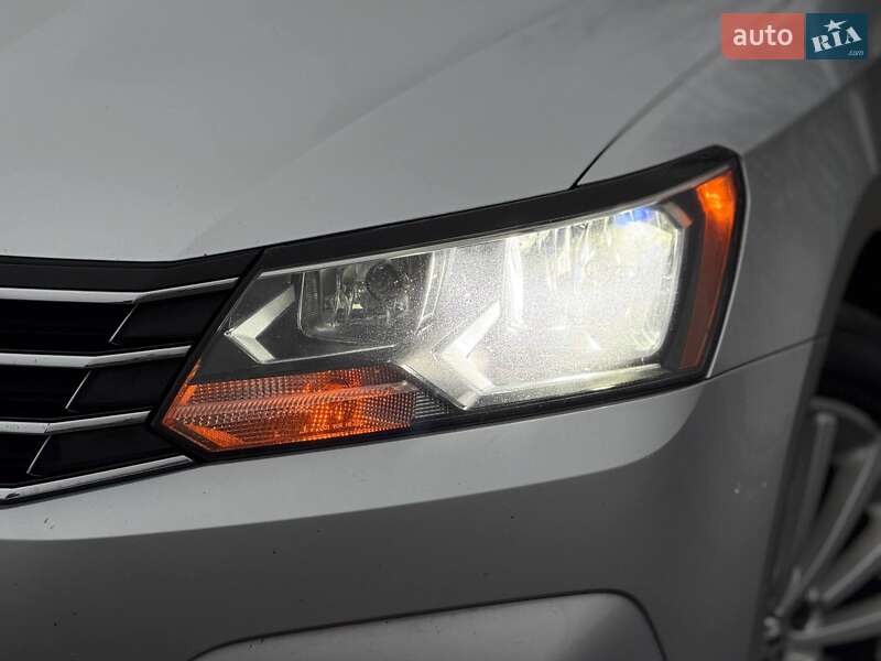 Седан Volkswagen Passat 2016 в Кривому Розі