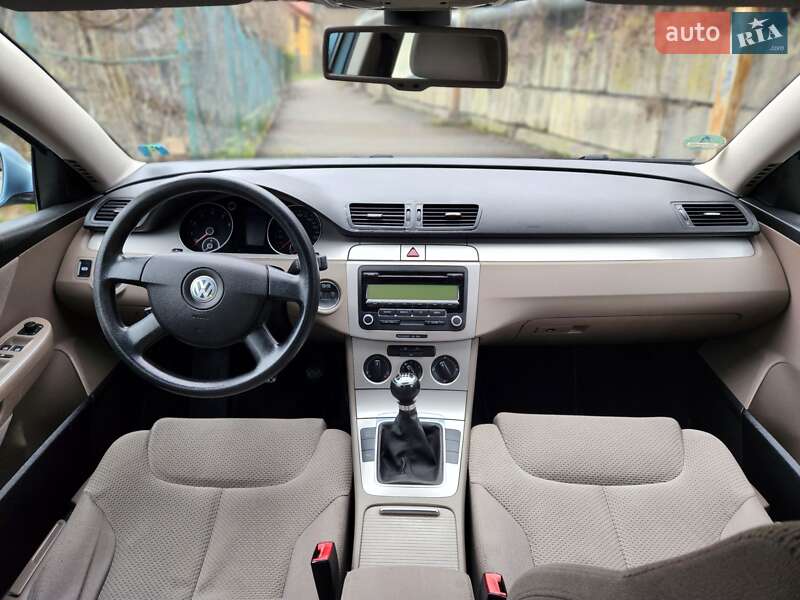 Седан Volkswagen Passat 2009 в Львові фото 29 Седан Volkswagen Passat 2009 в Львові