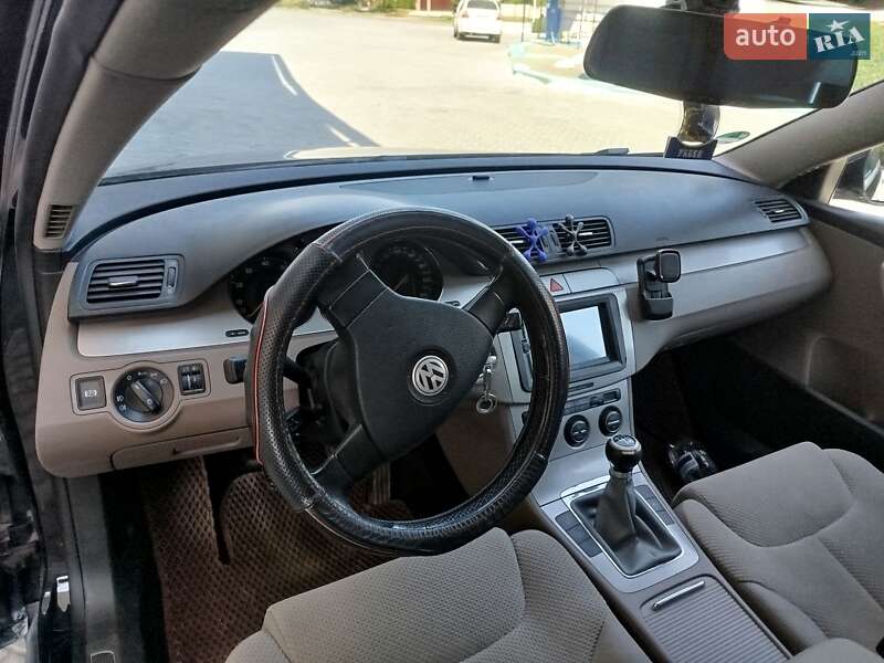Універсал Volkswagen Passat 2007 в Дунаївцях