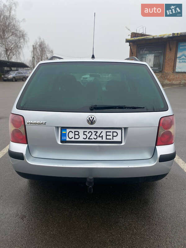 Універсал Volkswagen Passat 2004 в Чернігові