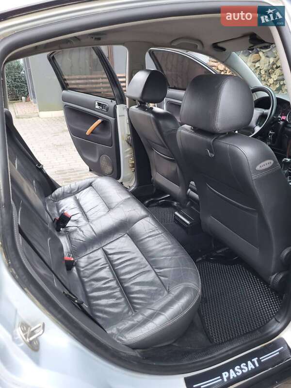 Седан Volkswagen Passat 2000 в Черновцах