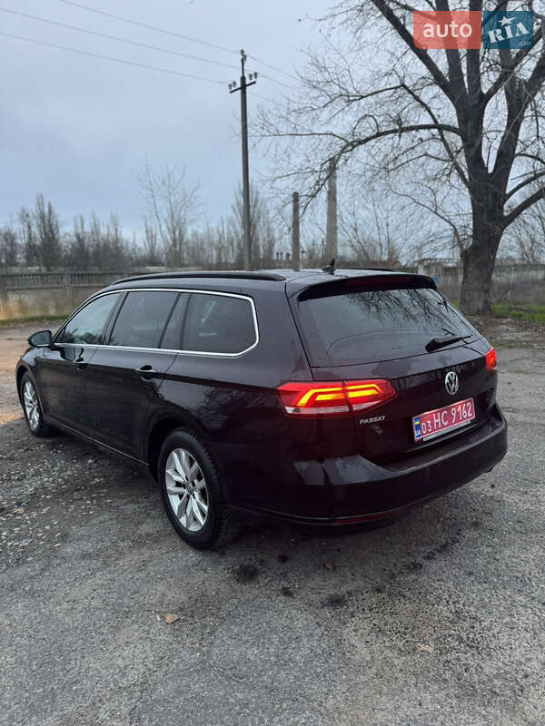 Універсал Volkswagen Passat 2015 в Білгороді-Дністровському