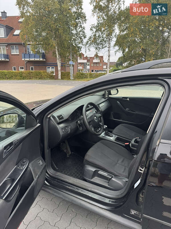 Универсал Volkswagen Passat 2005 в Сарнах
