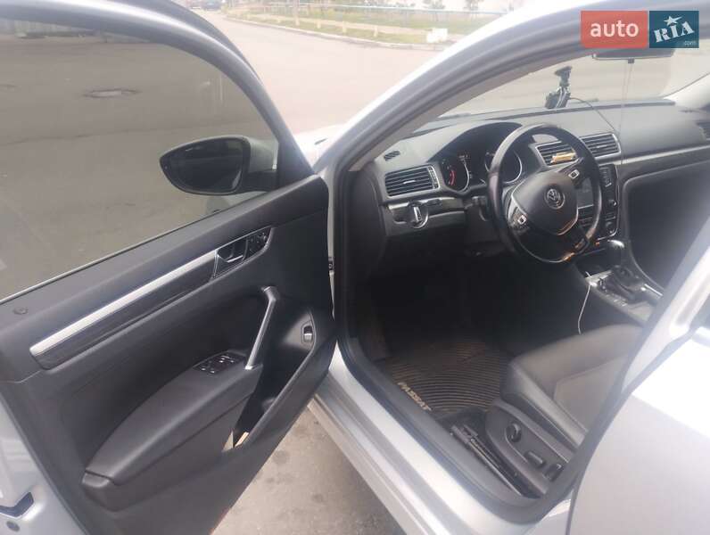 Седан Volkswagen Passat 2017 в Києві фото 21 Седан Volkswagen Passat 2017 в Києві