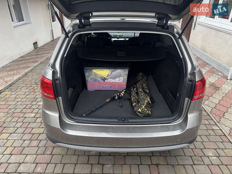 Универсал Volkswagen Passat 2013 в Тернополе фото 9 Универсал Volkswagen Passat 2013 в Тернополе