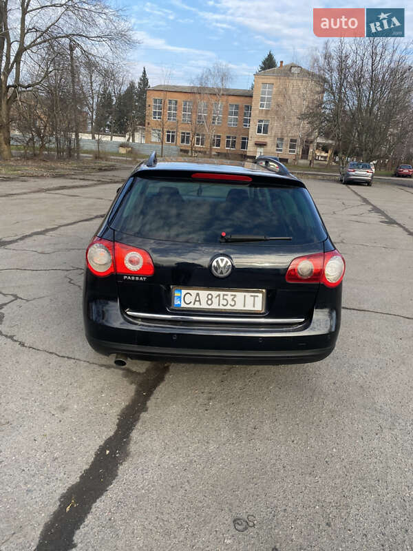 Універсал Volkswagen Passat 2006 в Тальному