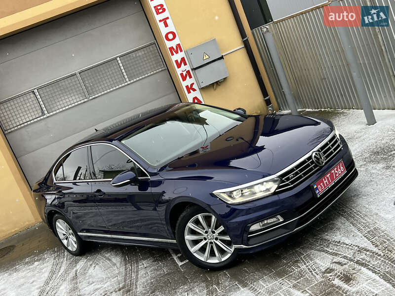 Седан Volkswagen Passat 2019 в Дрогобыче