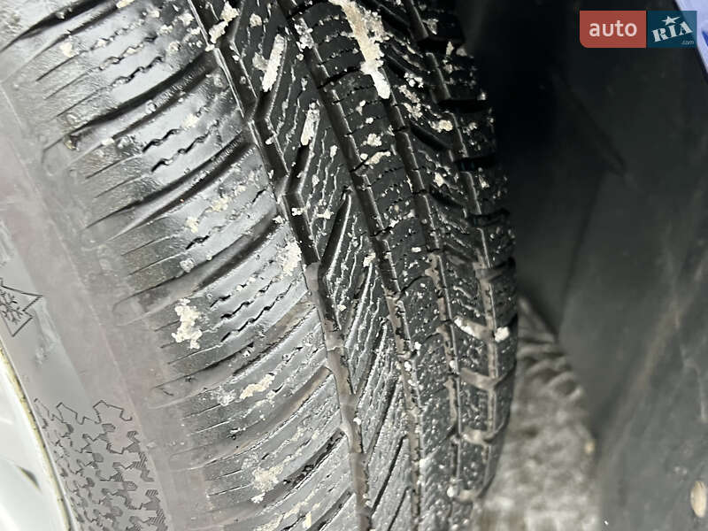 Седан Volkswagen Passat 2019 в Дрогобыче