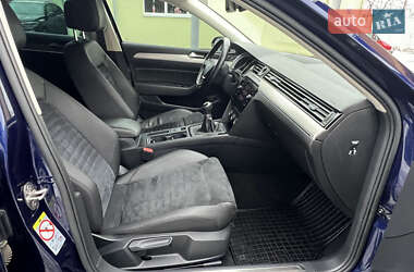 Седан Volkswagen Passat 2019 в Дрогобыче