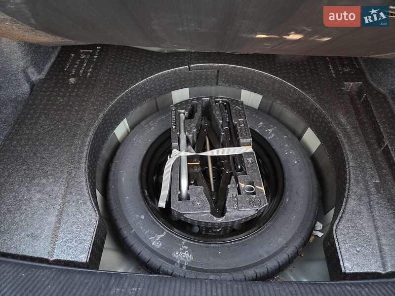 Седан Volkswagen Passat 2020 в Києві