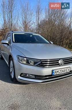 Универсал Volkswagen Passat 2016 в Звягеле