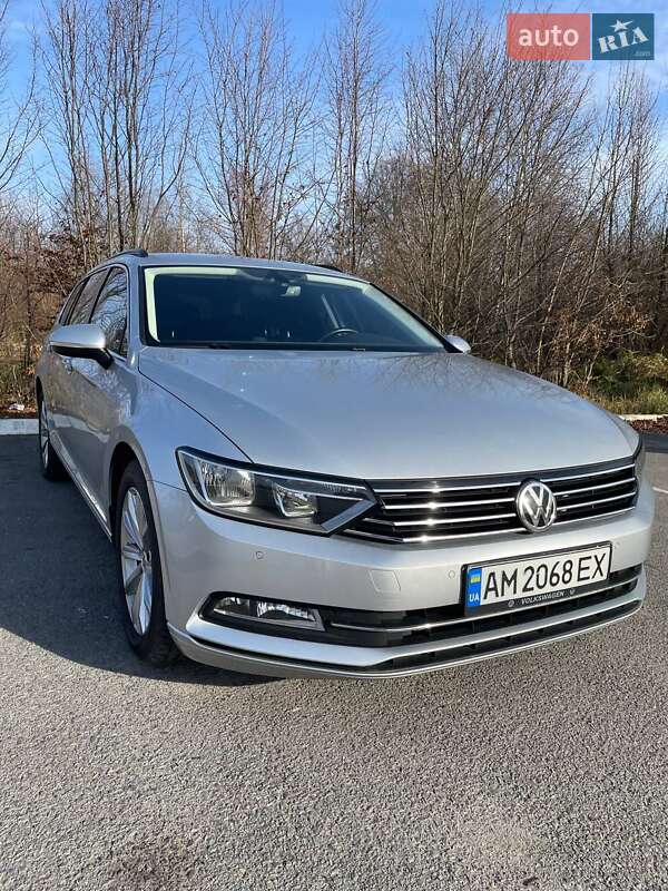 Универсал Volkswagen Passat 2016 в Звягеле