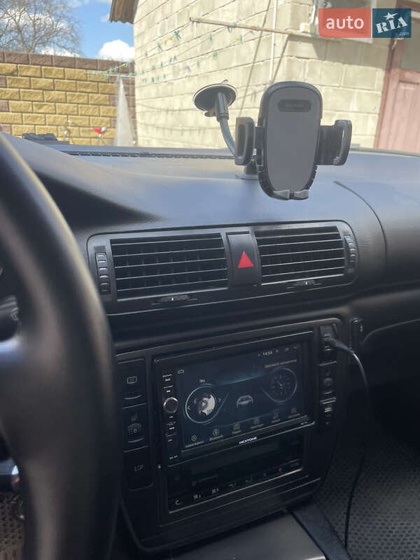 Универсал Volkswagen Passat 2002 в Луцке