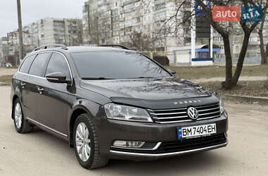 Універсал Volkswagen Passat 2012 в Сумах