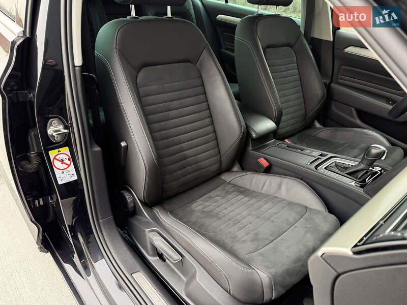 Седан Volkswagen Passat 2022 в Броварах