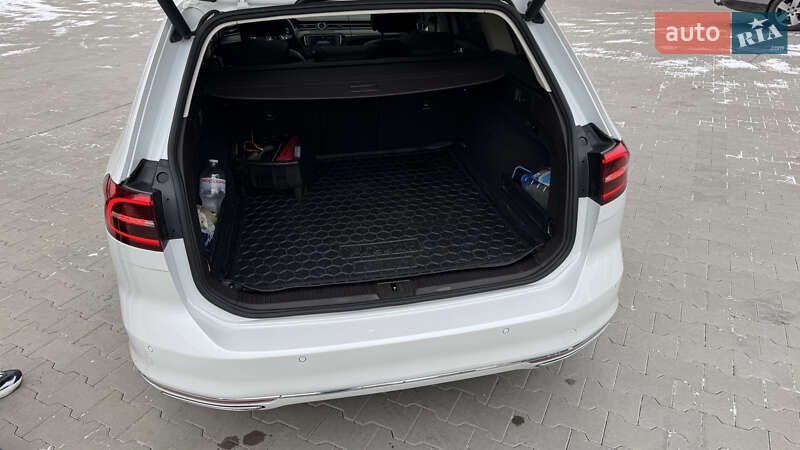 Универсал Volkswagen Passat 2016 в Виннице