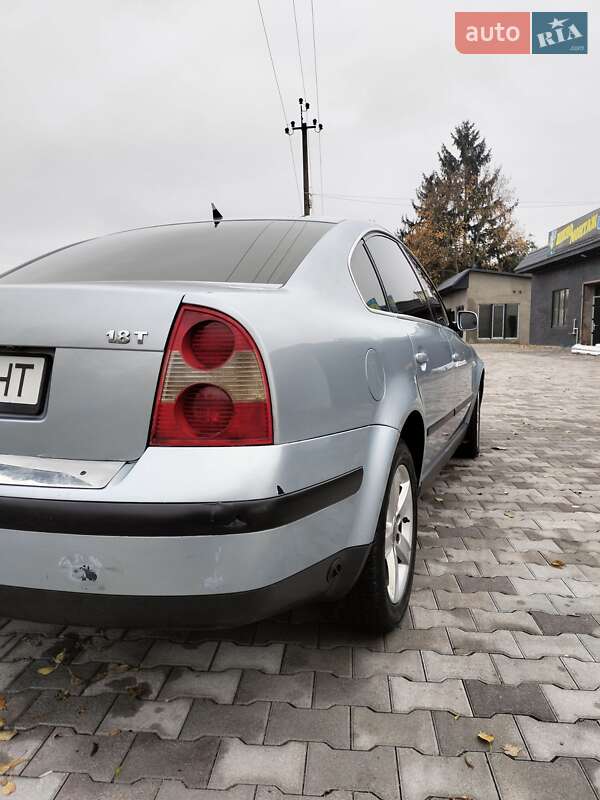 Седан Volkswagen Passat 2000 в Дашеве