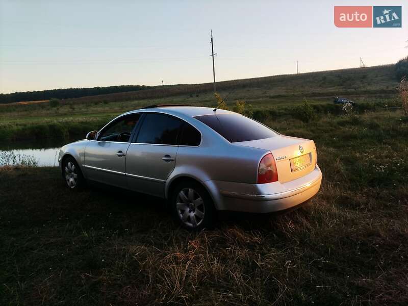 Седан Volkswagen Passat 2004 в Калиновке фото 6 Седан Volkswagen Passat 2004 в Калиновке