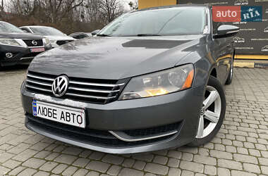 Седан Volkswagen Passat 2012 в Львове