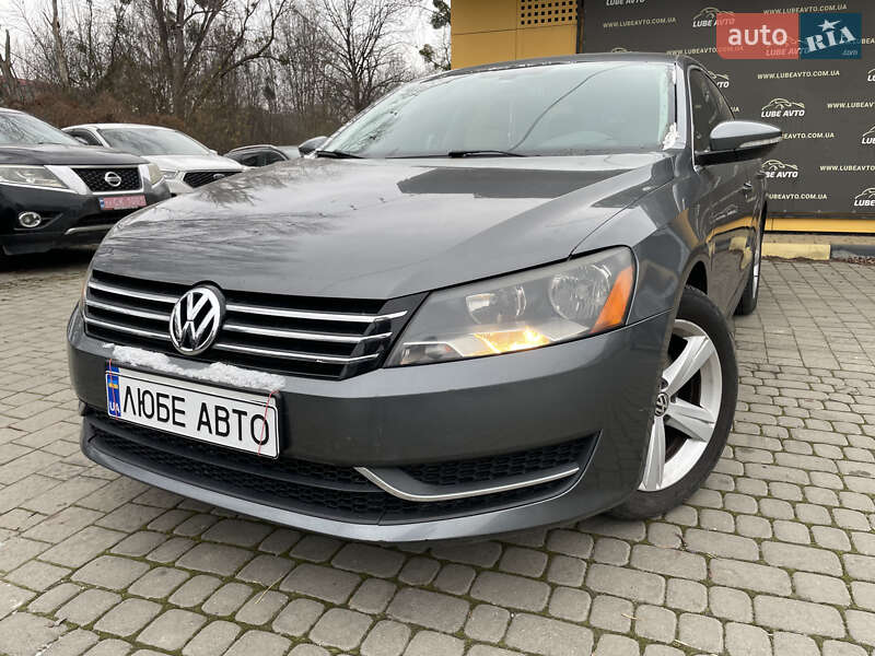 Volkswagen Passat 2012