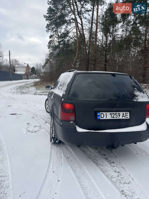 Универсал Volkswagen Passat 1998 в Вышгороде