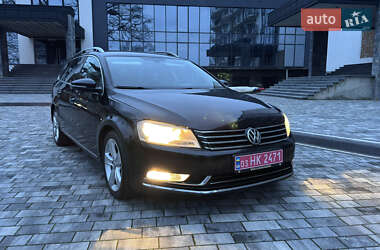 Універсал Volkswagen Passat 2012 в Мукачевому