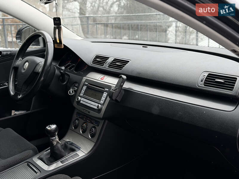Універсал Volkswagen Passat 2006 в Тернополі