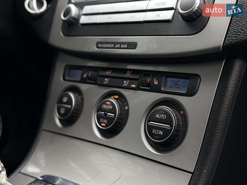 Універсал Volkswagen Passat 2006 в Тернополі