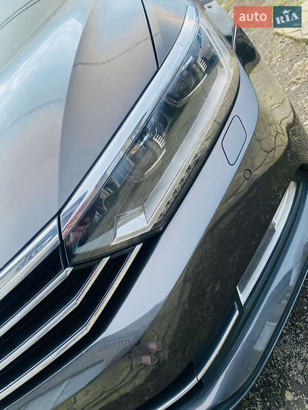 Универсал Volkswagen Passat 2018 в Ужгороде фото 5 Универсал Volkswagen Passat 2018 в Ужгороде