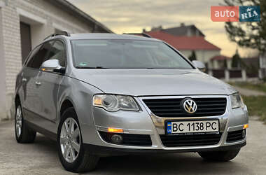 Універсал Volkswagen Passat 2008 в Самборі