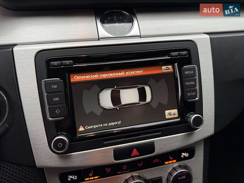 Седан Volkswagen Passat 2014 в Дніпрі фото 17 Седан Volkswagen Passat 2014 в Дніпрі