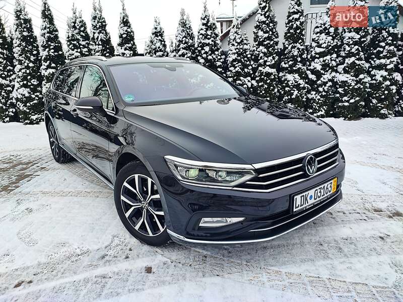Volkswagen Passat 2022