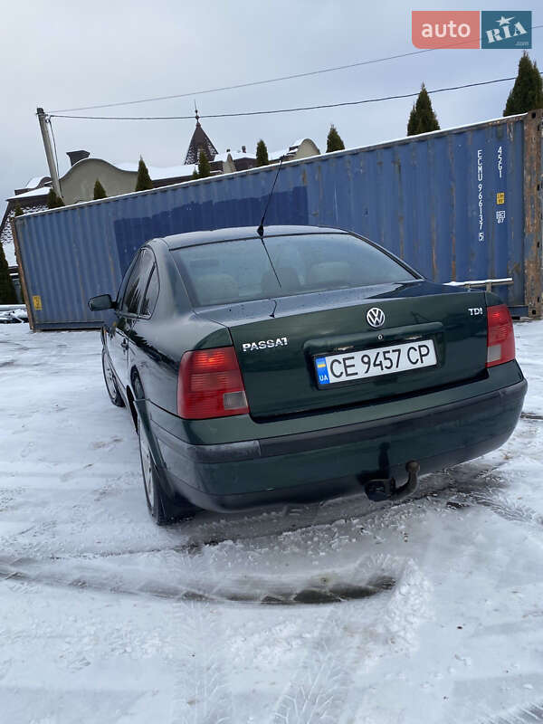 Седан Volkswagen Passat 1997 в Чернівцях