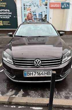 Універсал Volkswagen Passat 2014 в Одесі