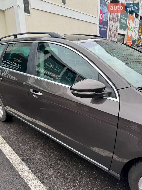 Универсал Volkswagen Passat 2014 в Одессе