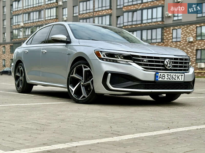 Седан Volkswagen Passat 2020 в Житомире фото 74 Седан Volkswagen Passat 2020 в Житомире