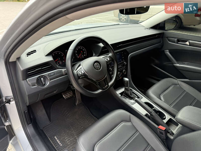Седан Volkswagen Passat 2020 в Житомире фото 81 Седан Volkswagen Passat 2020 в Житомире