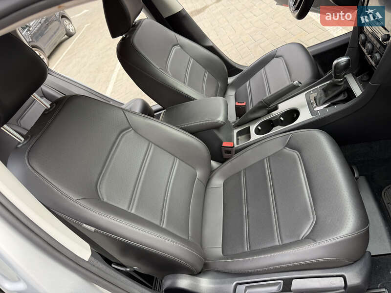 Седан Volkswagen Passat 2020 в Житомире фото 86 Седан Volkswagen Passat 2020 в Житомире