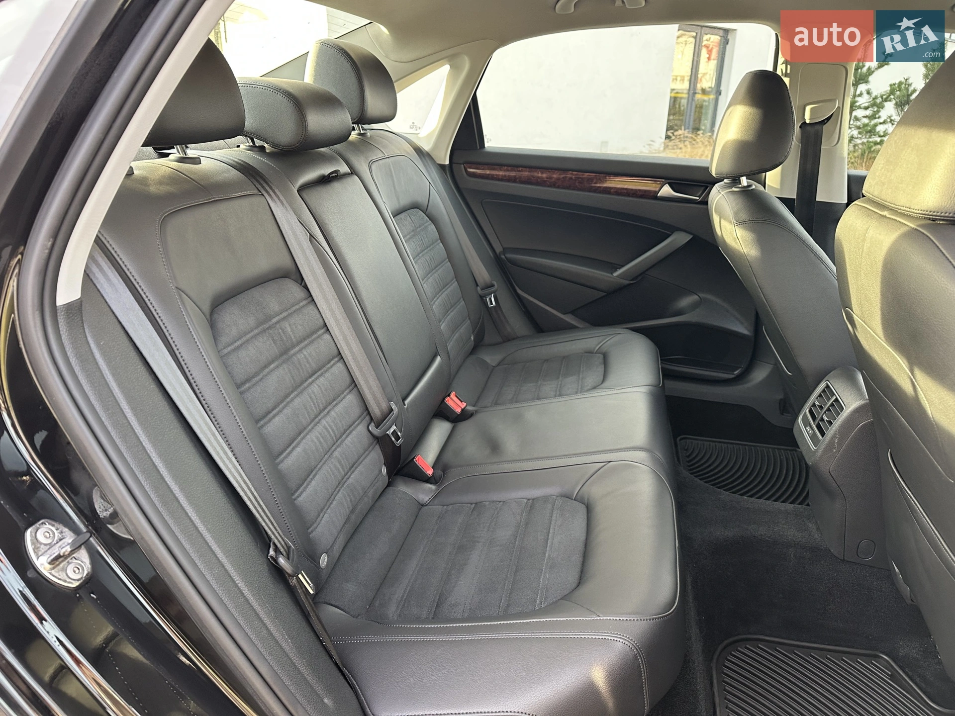 2012 Volkswagen Passat - мініатюра 41