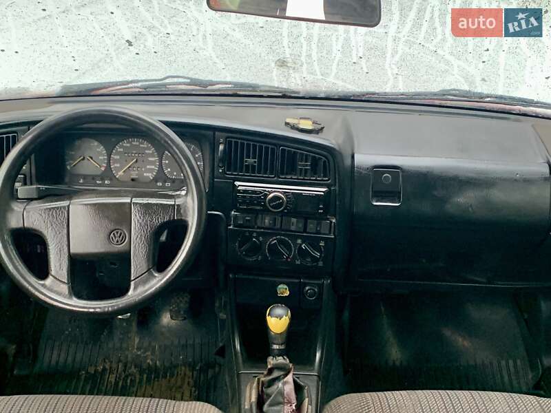 Седан Volkswagen Passat 1991 в Кременце