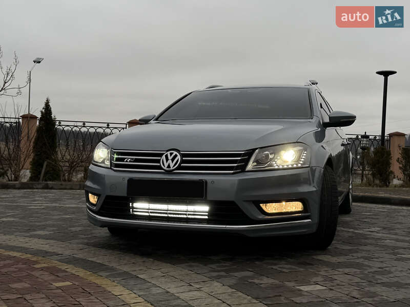 Универсал Volkswagen Passat 2012 в Дрогобыче