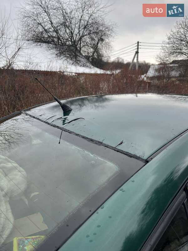 Седан Volkswagen Passat 1997 в Обухове